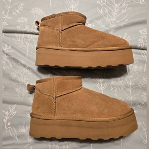 Boutique Women's Tan Suede Platform Ankle Boots- Cushionaire Memory Foam